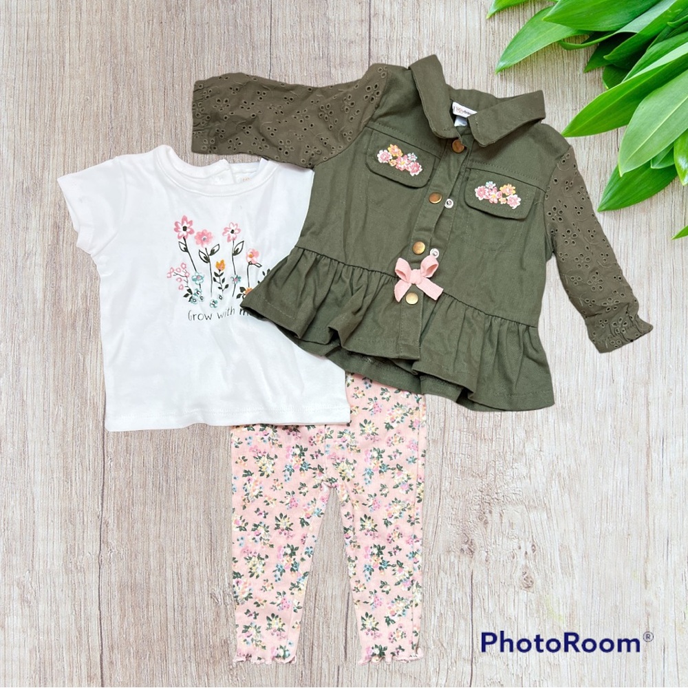 3 pieces outfit. 3/6M Daisy Fuentes